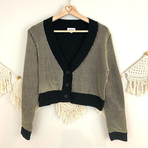 Superdown Loraine Black & Metallic Gold Oversized Cropped Cardigan - Picture 3 of 9